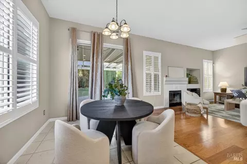 Dining - 1650 Fulmor Dr, Dixon, CA 95620 photo 3 of 3