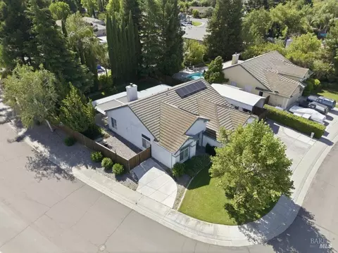 View/Area - 1650 Fulmor Dr, Dixon, CA 95620 photo 5 of 7
