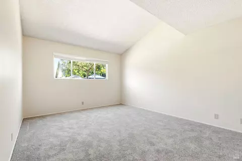 2269 Emerson Pl, Fairfield, CA 94533 photo 24