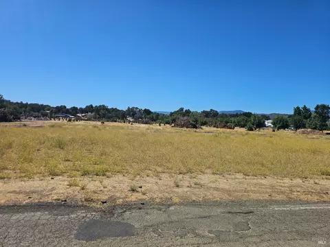 15115 Rumsey Rd, Clearlake, CA 95422