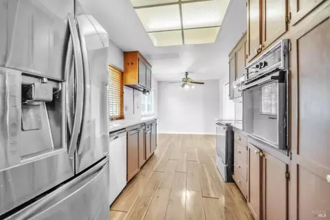 Kitchen - 125 Skyway Dr, Vallejo, CA 94591 photo 2 of 2