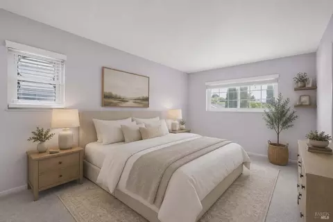 Bedroom - 125 Skyway Dr, Vallejo, CA 94591 photo 2 of 5