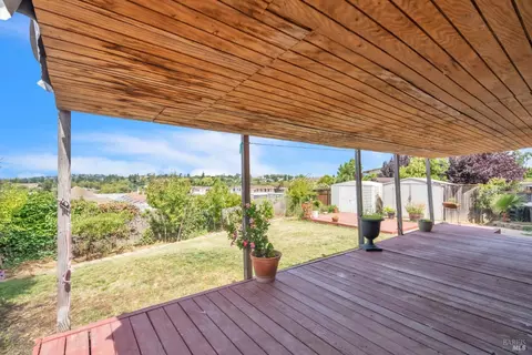 Exterior - 125 Skyway Dr, Vallejo, CA 94591 photo 6 of 8