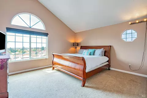 Bedroom - 358 Brighton Dr, Vallejo, CA 94591 photo 6 of 8