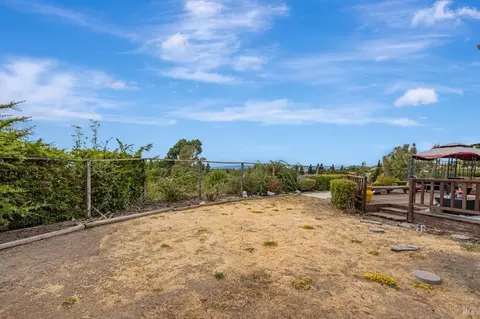 Exterior - 358 Brighton Dr, Vallejo, CA 94591 photo 9 of 9