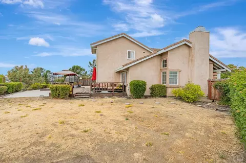 Exterior - 358 Brighton Dr, Vallejo, CA 94591 photo 8 of 9