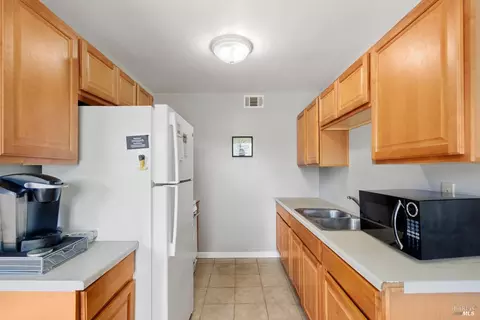 Kitchen - 715 Drake Ave, Sausalito, CA 94965 photo 1 of 1