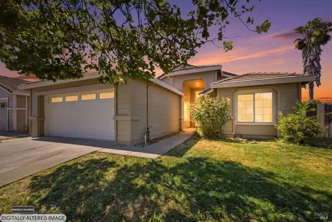 1690 Marenda Dr, Dixon, CA 95620