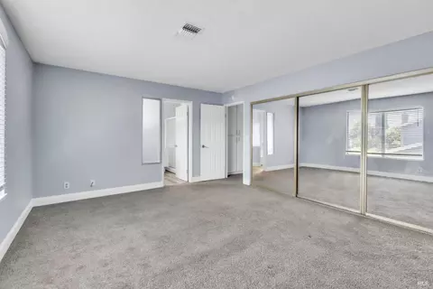 Bedroom - 2874 Sunshine Cir, Fairfield, CA 94533 photo 6 of 9