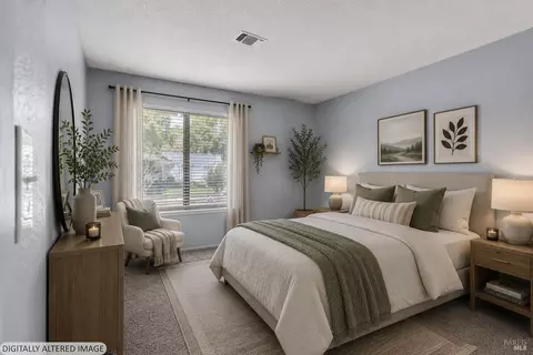 Bedroom - 2874 Sunshine Cir, Fairfield, CA 94533 photo 3 of 9