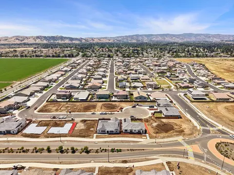 View/Area - 948 Carroll Way, Vacaville, CA 95687 photo 8 of 15
