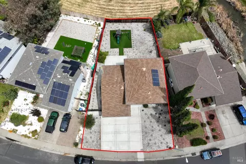 View/Area - 2872 Gulf Dr, Fairfield, CA 94533 photo 2 of 20