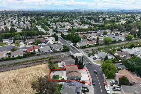 View/Area - 2872 Gulf Dr, Fairfield, CA 94533 photo 18 of 20