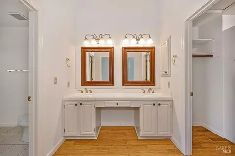 Bath - 281 Silver Eagle Way, Vacaville, CA 95688 photo 1 of 4