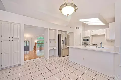 Kitchen - 281 Silver Eagle Way, Vacaville, CA 95688 photo 1 of 4