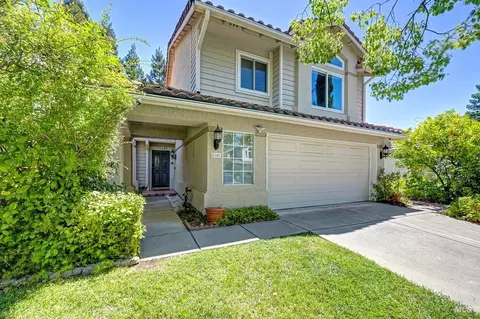 Exterior - 281 Silver Eagle Way, Vacaville, CA 95688 photo 2 of 6