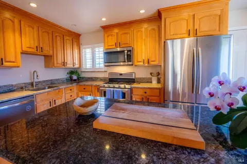 Kitchen - 2074 Aragon Ct, Napa, CA 94559 photo 2 of 5