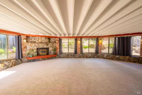 Living - 2074 Aragon Ct, Napa, CA 94559 photo 3 of 4