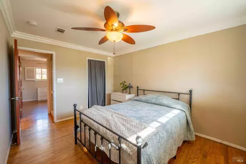 Bedroom - 2074 Aragon Ct, Napa, CA 94559 photo 4 of 4