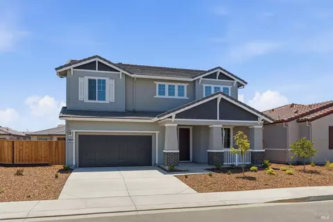Exterior - 324 Shaker Dr, Vacaville, CA 95687 photo 2 of 4