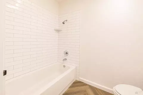 Bath - 101 Stonewood Ct, Vallejo, CA 94591 photo 3 of 6
