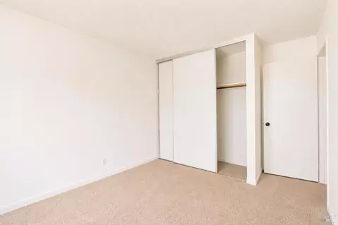 Bedroom - 101 Stonewood Ct, Vallejo, CA 94591 photo 3 of 8