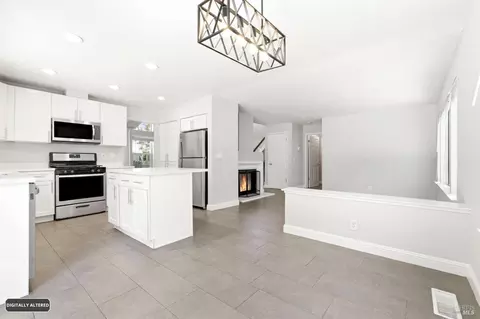 Kitchen - 413 Rolling Oak Dr, Vacaville, CA 95688 photo 4 of 4