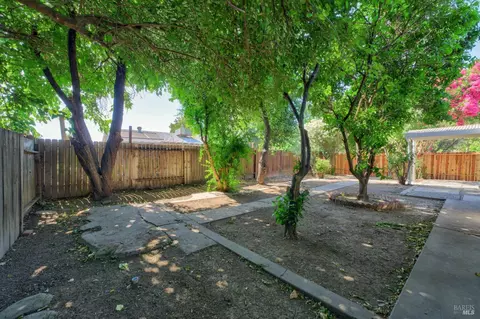795 Michele Ct, Dixon, CA 95620 photo 24