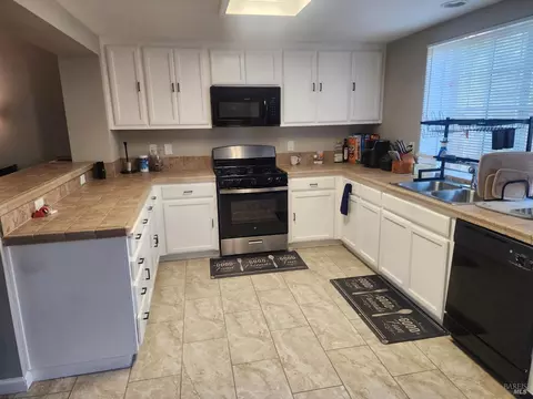 604 Daniels Ave, Vallejo, CA 94590 photo 11