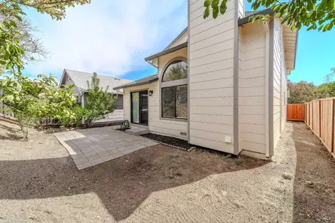 Exterior - 117 Seafarer Ct, Vallejo, CA 94591 photo 14 of 17