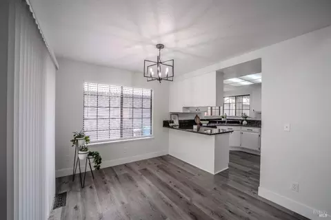 Dining - 117 Seafarer Ct, Vallejo, CA 94591 photo 1 of 1