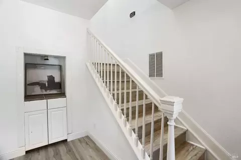 116 Parkview Ln, Napa, CA 94558 photo 4