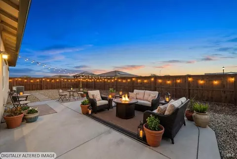 Exterior - 655 Honey Bee Rd, Dixon, CA 95620 photo 2 of 7