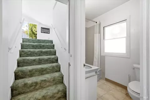 Entry Way - 621 Bonita Ct, Vallejo, CA 94591 photo 1 of 1