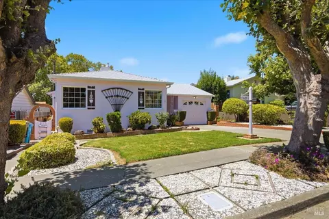 Exterior - 621 Bonita Ct, Vallejo, CA 94591 photo 9 of 9