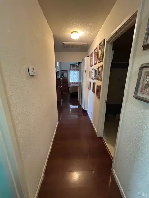 Entry Way - 1915 Dorris Ct, Dixon, CA 95620 photo 2 of 3