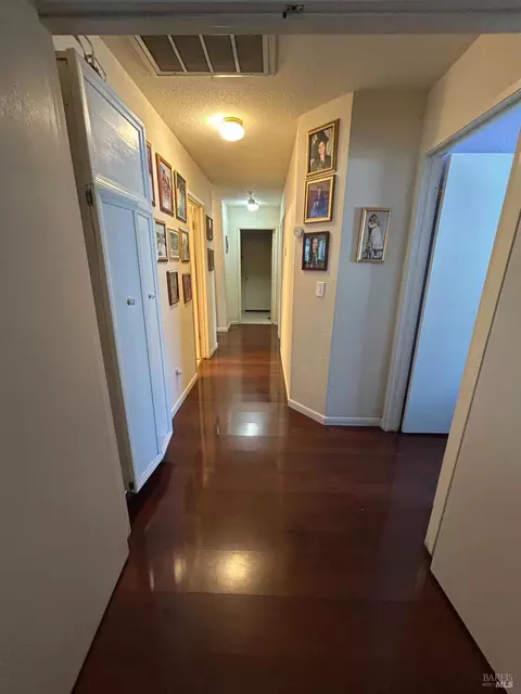 Entry Way - 1915 Dorris Ct, Dixon, CA 95620 photo 3 of 3