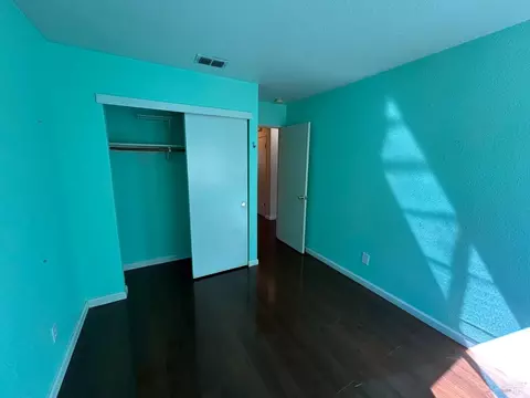 Bedroom - 1915 Dorris Ct, Dixon, CA 95620 photo 3 of 4