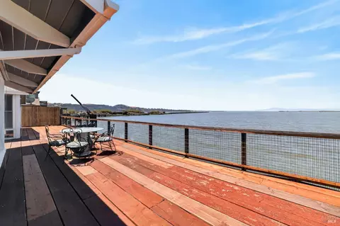 Exterior - 34 Sandy Beach Rd, Vallejo, CA 94590 photo 6 of 13