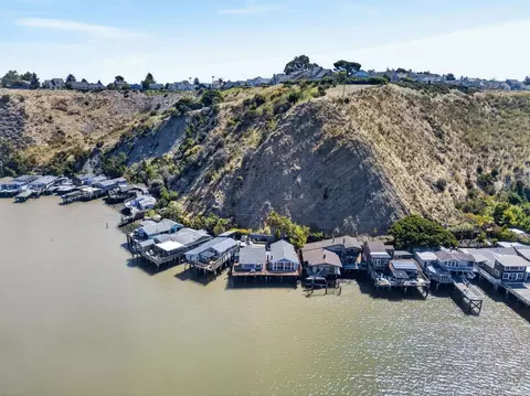 View/Area - 34 Sandy Beach Rd, Vallejo, CA 94590 photo 8 of 8