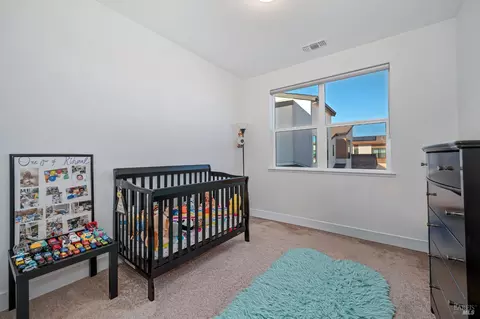 Bedroom - 2325 Waterside Dr, Fairfield, CA 94533 photo 3 of 11