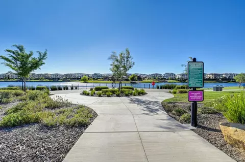 View/Area - 2325 Waterside Dr, Fairfield, CA 94533 photo 1 of 10