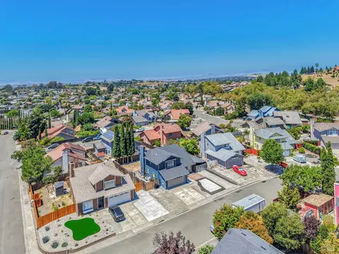 View/Area - 111 Gina Ct, Vallejo, CA 94589 photo 7 of 9