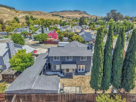 View/Area - 111 Gina Ct, Vallejo, CA 94589 photo 1 of 9