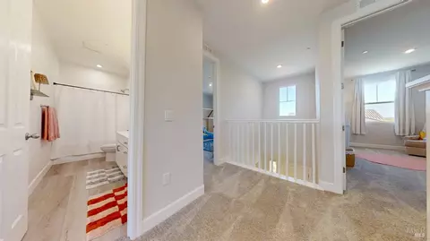 Entry Way - 425 Vanderbilt Dr, Dixon, CA 95620 photo 7 of 8