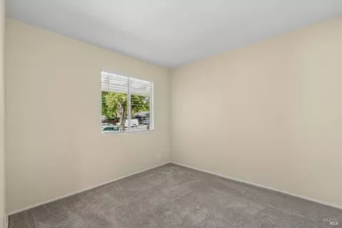 Bedroom - 2336 Grouse Ct, Fairfield, CA 94533 photo 11 of 16