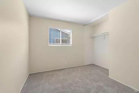 Bedroom - 2336 Grouse Ct, Fairfield, CA 94533 photo 15 of 16
