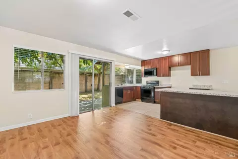 Kitchen - 2336 Grouse Ct, Fairfield, CA 94533 photo 1 of 5
