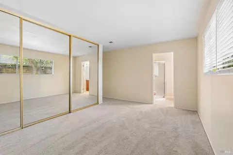 Bedroom - 2336 Grouse Ct, Fairfield, CA 94533 photo 4 of 16