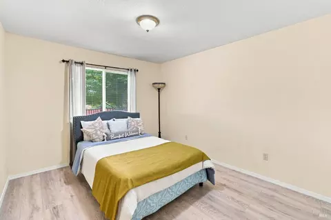 Bedroom - 133 Stratford St, Vallejo, CA 94591 photo 4 of 15